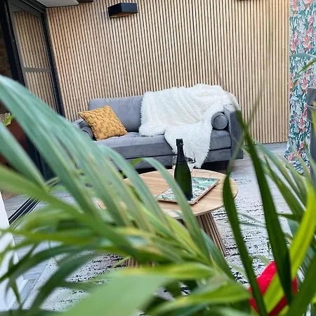 Avec Prive Le Perrier